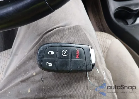 2019 Dodge Journey Se из США, поврежденный, VIN 3C4PDCBGXKT773515